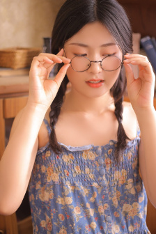 女儿的朋友4在线观看